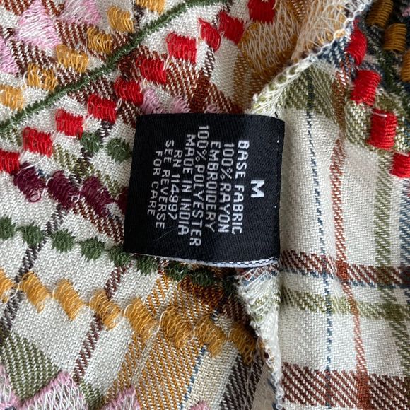 Tolani Collection Women's Shirt M Button Up Long Sleeve Plaid Embroidery Boho - Picture 6 of 7